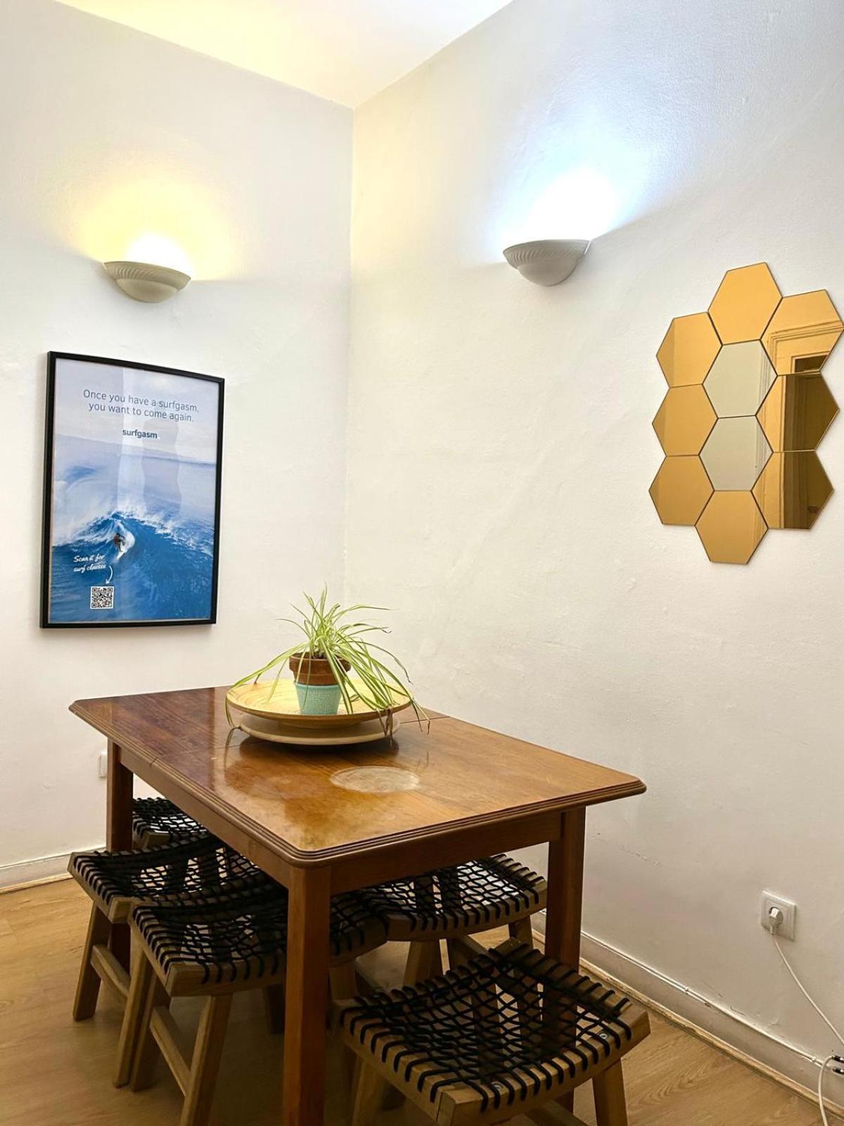 Santos Apartment In Central Lisbon With River View Exterior photo